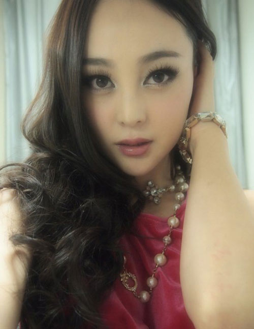 Bất ngờ trước bản sao Phạm Băng Băng - 6