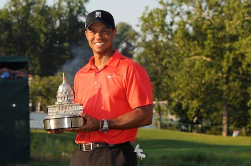 Tiger Woods vô địch AT&T National: Vun đắp niềm tin - 1