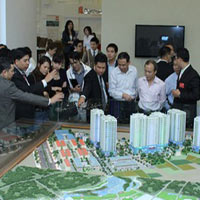 Kinh doanh - Bất động sản "ấm" nhờ ngân hàng