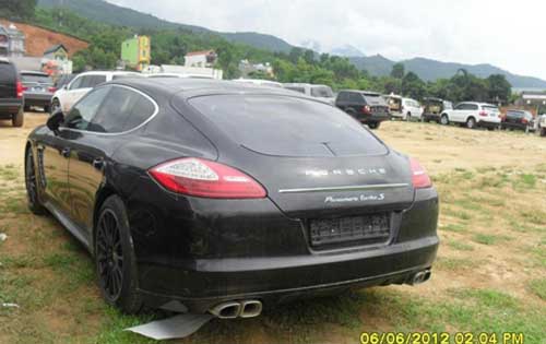 Hàng loạt "siêu xe" cập bến Quảng Ninh - 11