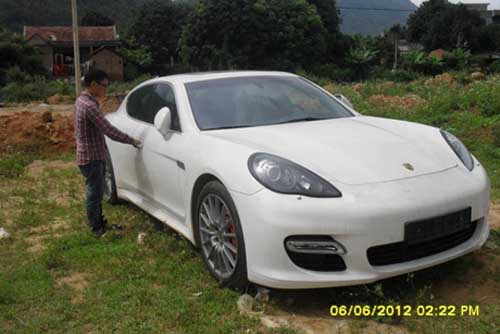 Hàng loạt "siêu xe" cập bến Quảng Ninh - 4