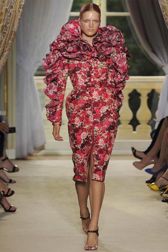 Lạc bước vào khu rừng ong bướm mơ mộng - 32