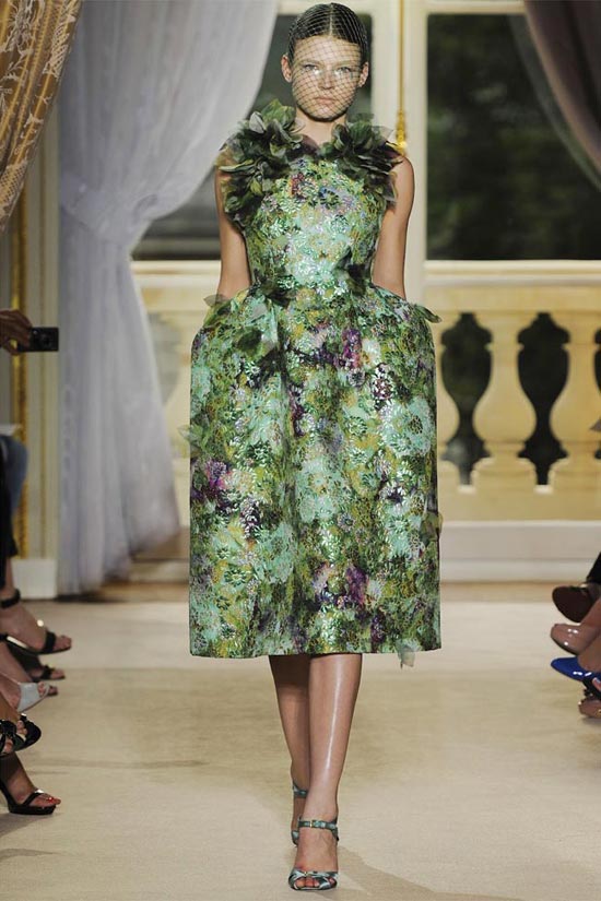 Lạc bước vào khu rừng ong bướm mơ mộng - 16