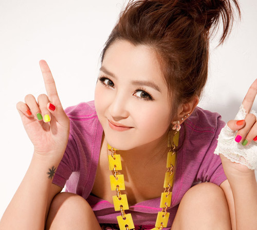 Thích Tiểu Long bất ngờ phủ nhận hôn sự - 8