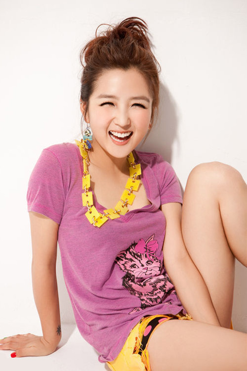 Thích Tiểu Long bất ngờ phủ nhận hôn sự - 9