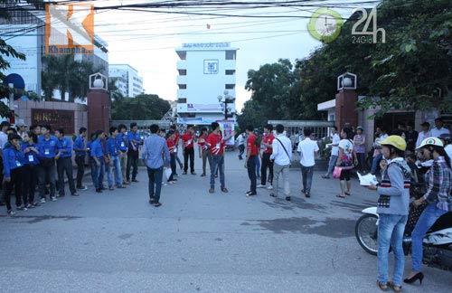 Thí sinh đã hoàn thành bài thi môn Toán - 13