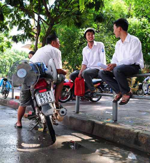 Đề Hóa dễ, thí sinh thở phào nhẹ nhõm - 4