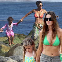  - Bà mẹ sao khoe ngực tròn eo thon