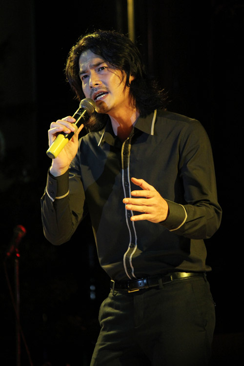 Quyền Linh hát nhảy cực sung - 11