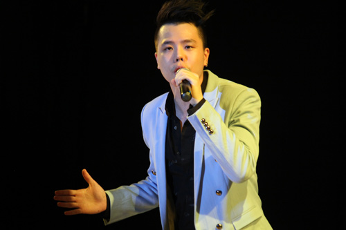 Quyền Linh hát nhảy cực sung - 19