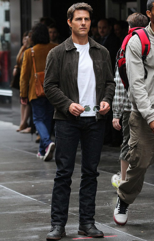 Katie cản trở Tom tiếp xúc con gái - 2