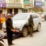 Pháp luật - CA nổ súng truy đuổi &quot;xe điên&quot; giữa phố