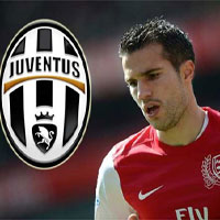 Bóng đá - Juve – Persie: Tình trong như đã…