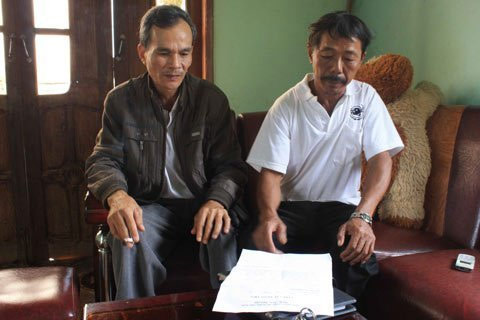 Náo loạn vùng quê vì đòi nợ cá độ - 2