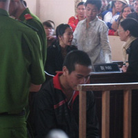 Pháp luật - Nước mắt kẻ giết cha vì cờ bạc