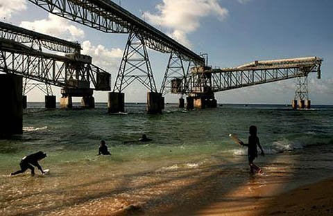 Những hàng XK nổi tiếng của các nước nhỏ - 4