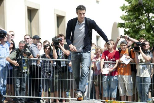 Van Persie: Đâu là bến bờ vinh quang? - 2