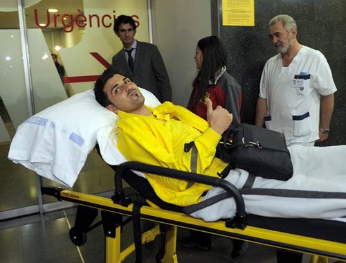 Barca: Bán Villa, tậu Persie? - 2