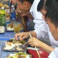 Sức khỏe đời sống - Đề phòng ngộ độc thực phẩm mùa thi