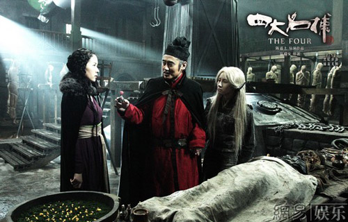 "Tiểu long nữ" trở lại hình ảnh dịu hiền - 14