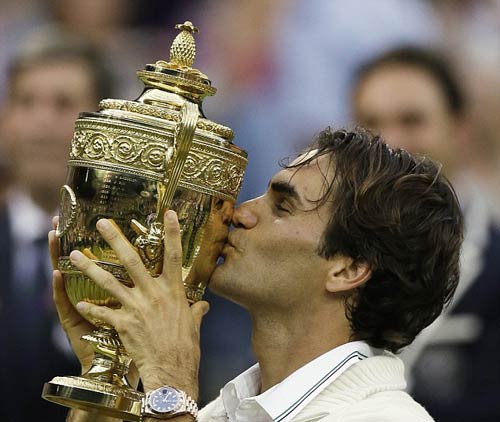 Hai “thiên thần” giúp Federer VĐ Wimbledon - 6