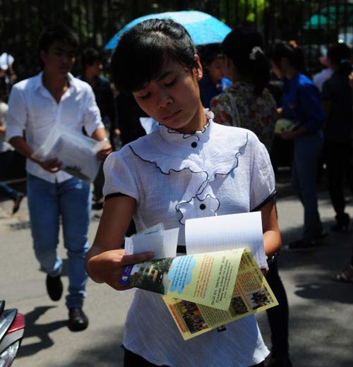 Đưa "thảm họa thần tượng" vào đề Văn - 6