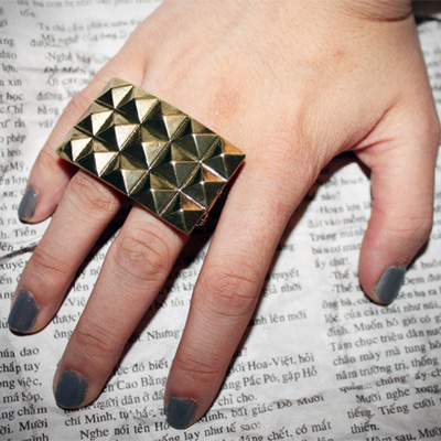 Trang sức kim tự tháp: Sành và nhân văn! - 6