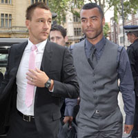 Bóng đá - Mourinho & A.Cole tin Terry vô tội