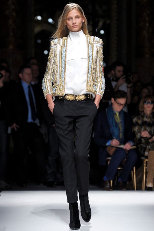 Hoa văn quý tộc làm chủ xu hướng 2012 - 10