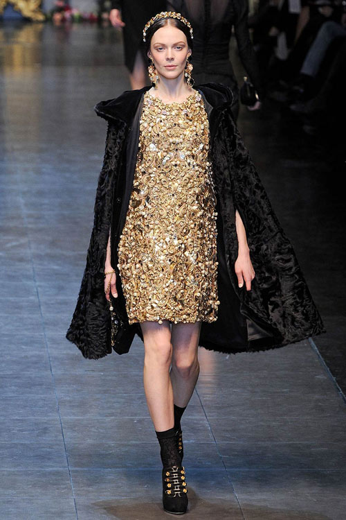 Hoa văn quý tộc làm chủ xu hướng 2012 - 18