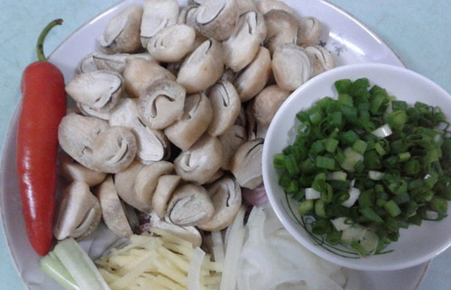 Cháo nghêu nóng hổi, cay nồng - 2