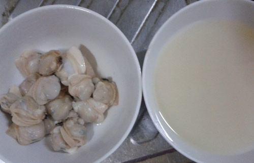 Cháo nghêu nóng hổi, cay nồng - 4