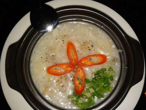 Cháo nghêu nóng hổi, cay nồng - 8