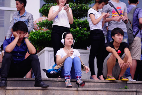 Căng thẳng vòng loại Vietnam Idol tại HN - 10