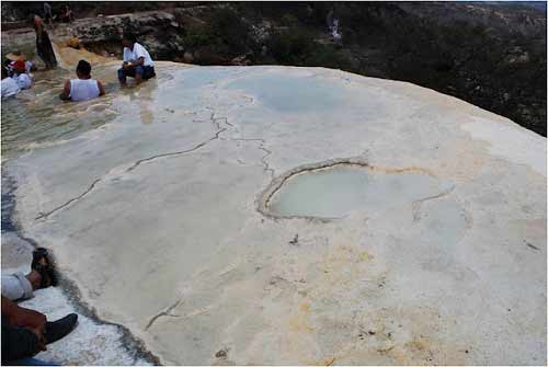 Vẻ đẹp tuyệt vời của ngọn thác ảo ở Mexico - 13