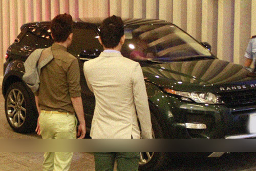 Hà Hồ tậu siêu xe mới cóong - 2