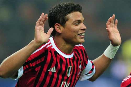 Milan bán Ibra & Silva: Còn gì để đá - 2