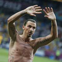 Bóng đá - Ibra vẫn còn cách xa PSG