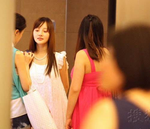 Phạm Băng Băng về nhà với trai lạ - 20