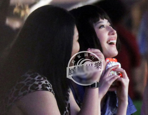 Phạm Băng Băng về nhà với trai lạ - 12