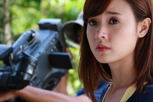 Midu vào vai gái quê u sầu - 8