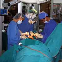 Sức khỏe đời sống - Nổ tung tinh hoàn vì cái bật lửa