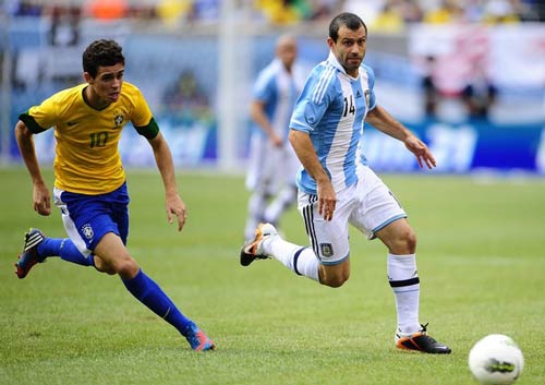 HOT: Ibra trở thành huyền thoại của Serie A - 1