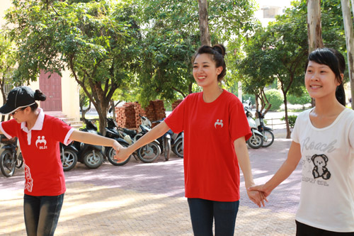 Hot teen Việt tham gia lập kỷ lục thế giới - 5