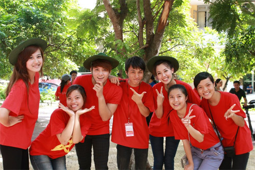 Hot teen Việt tham gia lập kỷ lục thế giới - 14