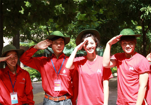 Hot teen Việt tham gia lập kỷ lục thế giới - 13