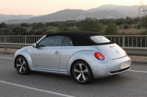 VW Beetle Convertible ra mắt cuối năm nay - 1