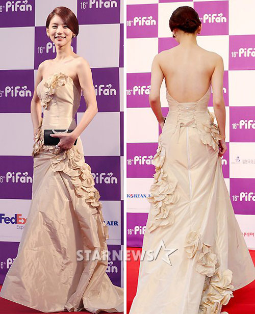 Cô đào béo ngượng mặt trên thảm đỏ - 5