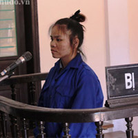 Pháp luật - Xử "nữ quái" bán hàng xóm vào nhà chứa