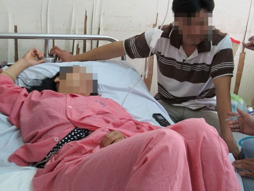 Suýt chết sau khi cắt trĩ ở phòng khám TQ - 1